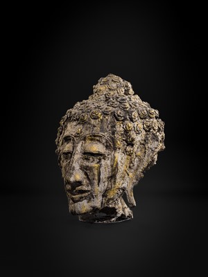 Lot 36 - A LARGE GILT PAPIER-MÂCHÉ PROCESSIONAL HEAD OF BUDDHA, 19TH-20TH CENTURY