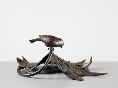Lot 68 - A FINE BRONZE OKIMONO OF A SPARROW ON AN ARALIA LEAF