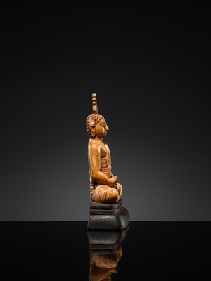 Lot 49 - AN IVORY FIGURE OF BUDDHA SHAKYAMUNI, 18TH-19TH CENTURY
