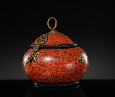 Lot 191 - A BRASS-MOUNTED LACQUERED WOOD BOX, KERALA, 19TH-20TH CENTURY
