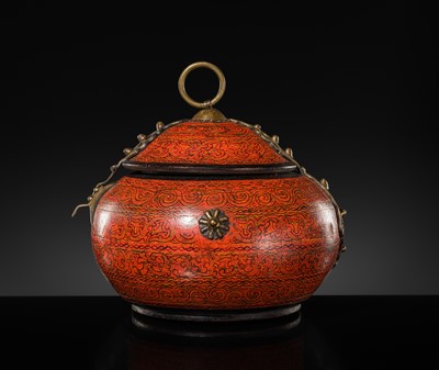 Lot 191 - A BRASS-MOUNTED LACQUERED WOOD BOX, KERALA, 19TH-20TH CENTURY