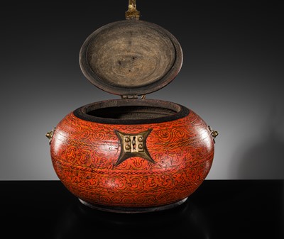 Lot 191 - A BRASS-MOUNTED LACQUERED WOOD BOX, KERALA, 19TH-20TH CENTURY