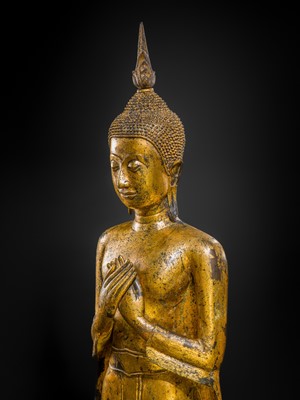 Lot 28 - A RARE GROUP OF FIVE LARGE (156 CM HIGH) GILT-LACQUERED FIGURES OF BUDDHAS, LATE AYUTTHAYA TO EARLY RATTANAKOSIN PERIOD