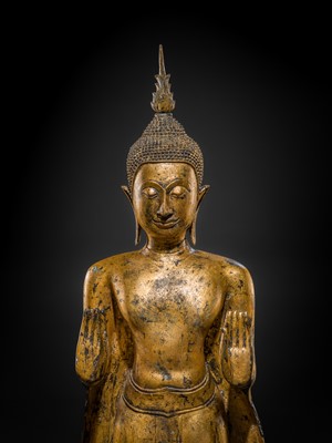 Lot 28 - A RARE GROUP OF FIVE LARGE (156 CM HIGH) GILT-LACQUERED FIGURES OF BUDDHAS, LATE AYUTTHAYA TO EARLY RATTANAKOSIN PERIOD