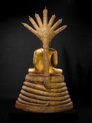 Lot 33 - A MONUMENTAL (194 CM HIGH) GILT-LACQUERED BRONZE FIGURE OF BUDDHA MUCHALINDA, RATTANAKOSIN PERIOD