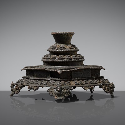 Lot 138 - A BRONZE YANTRA, NEPAL, 16TH-18TH CENTURY