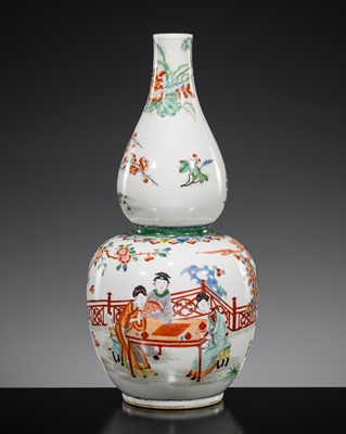 Lot 297 - A ‘LADIES PLAYING WEIQI’ DOUBLE GOURD VASE, KANGXI MARK, 19TH CENTURY