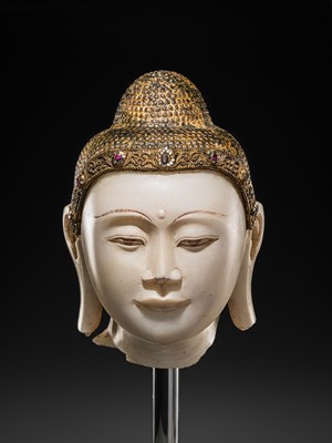 Lot 19 - A MAGNIFICENT LARGE GILT AND PAINTED WHITE MARBLE HEAD OF BUDDHA, MANDALAY, 18TH-19TH CENTURY