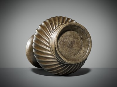 Lot 184 - A BRASS WATER CONTAINER, LOTA, DECCAN, 18TH-19TH CENTURY