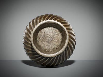 Lot 184 - A BRASS WATER CONTAINER, LOTA, DECCAN, 18TH-19TH CENTURY