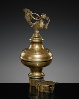 Lot 186 - A BRASS ‘PEACOCK’ OIL LAMP, KEDA VILAKKU, KERALA, 19TH-EARLY 20TH CENTURY