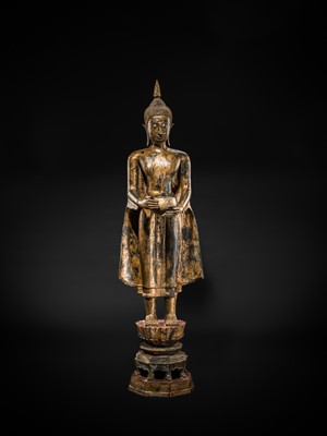 Lot 30 - A VERY LARGE (117 CM HIGH) AND IMPRESSIVE GILT-BRONZE FIGURE OF BUDDHA, LATE AYUTTHAYA TO EARLY RATTANAKOSIN PERIOD