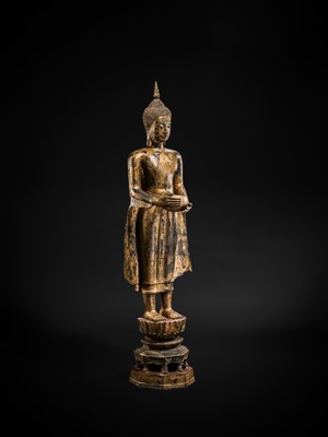 Lot 30 - A VERY LARGE (117 CM HIGH) AND IMPRESSIVE GILT-BRONZE FIGURE OF BUDDHA, LATE AYUTTHAYA TO EARLY RATTANAKOSIN PERIOD