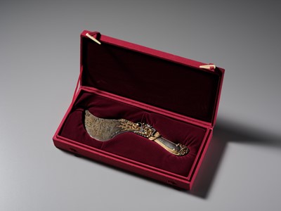 Lot 1 - A RARE PARCEL-GILT AND SILVERED IRON RITUAL KNIFE, DRIGUD, TIBET, 14TH CENTURY