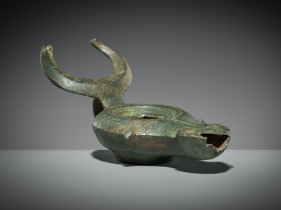 Lot 175 - A ROMAN BRONZE ‘BULL’ LAMP, CIRCA 1ST-2ND CENTURY AD