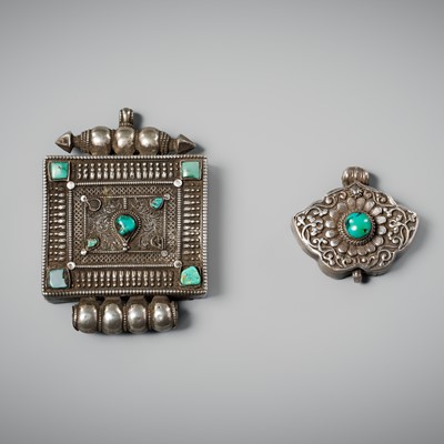 Lot 227 - TWO TURQUOISE-INLAID SILVER AMULET BOXES, GAU, 19TH-EARLY 20TH CENTURY