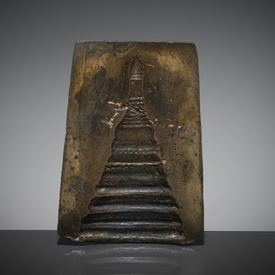 Lot 133 - A HEAVY BRONZE STUPA MOLD, 18TH-19TH CENTURY