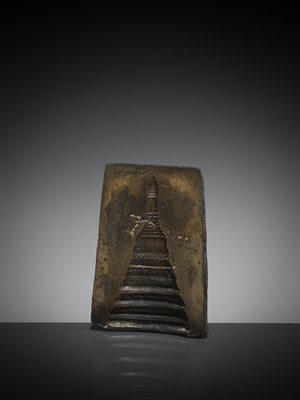 Lot 133 - A HEAVY BRONZE STUPA MOLD, 18TH-19TH CENTURY
