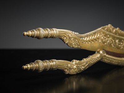 Lot 156 - A BRASS ‘MYTHICAL BIRD’ BETEL NUT CUTTER WITH IRON BLADE, SRI LANKA, 18TH-19TH CENTURY