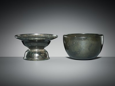 Lot 143 - A KHMER BRONZE BOWL AND STAND, ANGKOR PERIOD, 13TH CENTURY