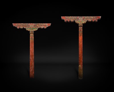 Lot 120 - A PAIR OF POLYCHROME WOOD COLUMNS, TIBET, 18TH-19TH CENTURY