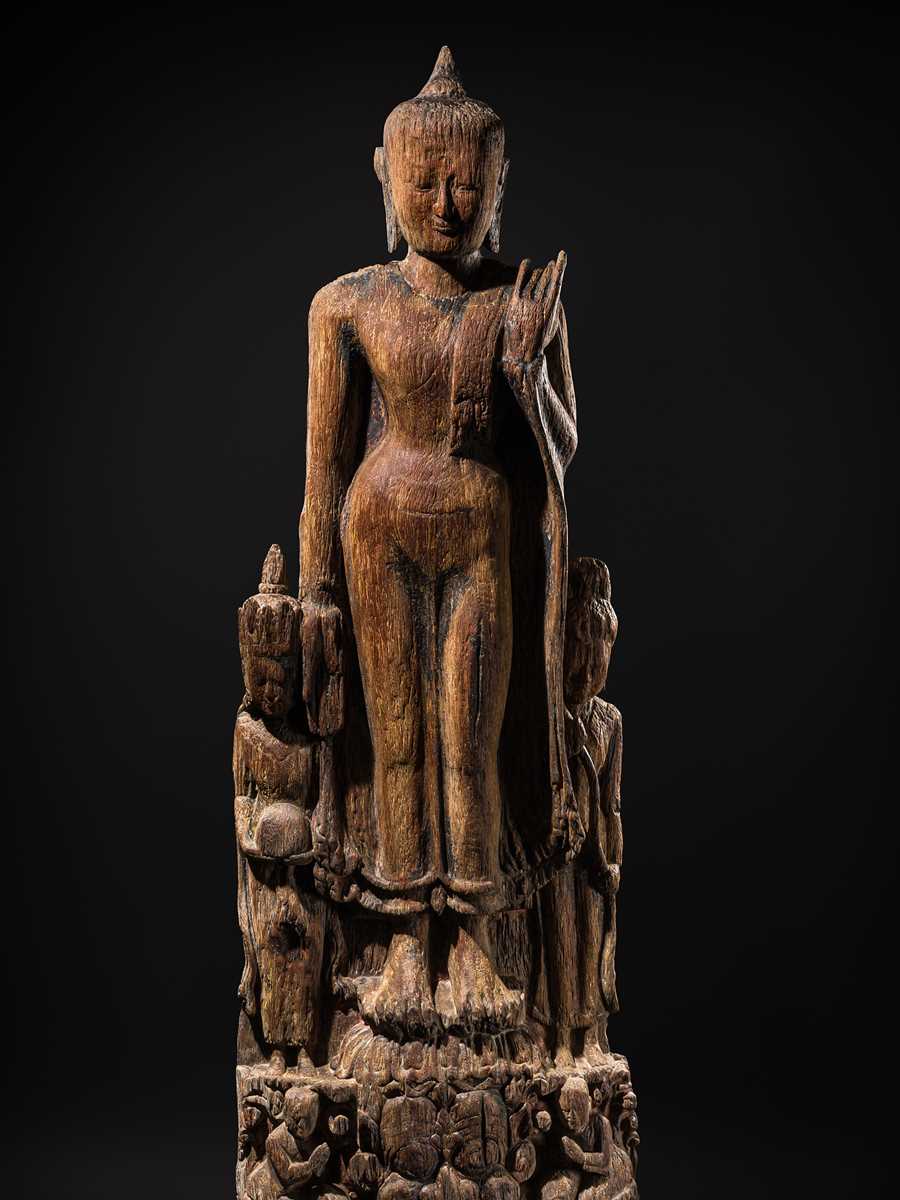Lot 14 - A MONUMENTAL (187 CM HIGH) HARDWOOD FIGURE OF BUDDHA, PAGAN STYLE, 18TH CENTURY OR EARLIER