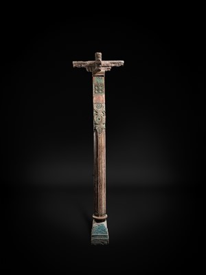 Lot 99 - A PAIR OF CARVED AND LACQUERED WOOD COLUMNS, THAMBLO, MID-19TH CENTURY