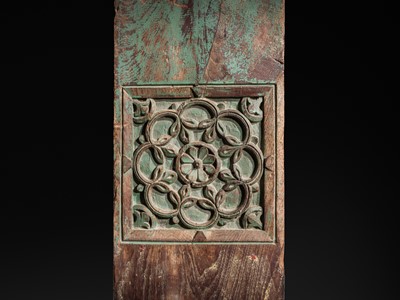 Lot 99 - A PAIR OF CARVED AND LACQUERED WOOD COLUMNS, THAMBLO, MID-19TH CENTURY