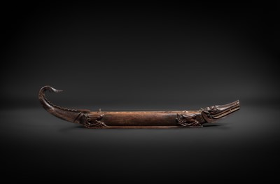 Lot 104 - A BONE-INLAID WOOD THREE-STRINGED CROCODILE ZITHER, MI-GYAYUNG, MON PEOPLE, LATE 19TH TO EARLY 20TH CENTURY