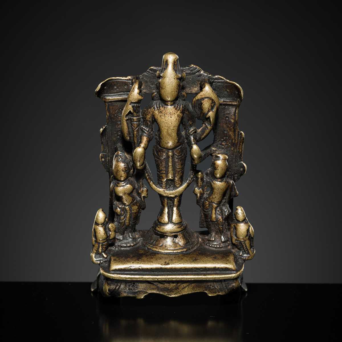Lot 70 - A RARE SMALL BRASS ALTAR OF VISHNU, HIMACHAL PRADESH, 12TH-13TH CENTURY