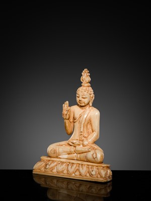 Lot 157 - A GROUP OF THREE MINIATURE IVORY FIGURES OF BUDDHA SHAKYAMUNI, 19TH CENTURY