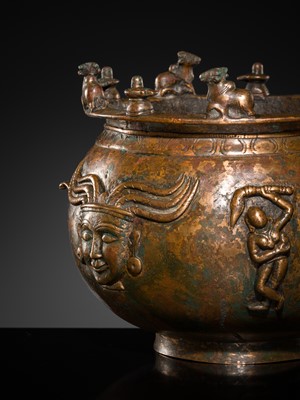 Lot 88 - A SHAIVITE COPPER ALLOY JAR FOR HOLY ASHES, VIBHUTIPATRA, TAMIL NADU, 18TH CENTURY