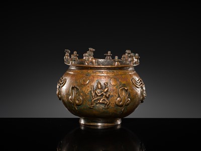 Lot 88 - A SHAIVITE COPPER ALLOY JAR FOR HOLY ASHES, VIBHUTIPATRA, TAMIL NADU, 18TH CENTURY