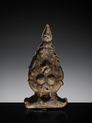 Lot 194 - A LARGE GILT-BRONZE FLAMING TRIPLE GEM PLAQUE, TRIRATNA, TIBET, 15th-16th CENTURY