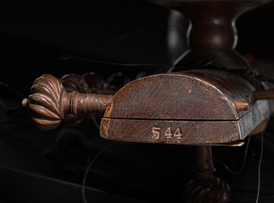 Lot 193 - A BONE-INLAID CARVED WOOD SITAR BY RADHA KRISHNA SHARMA & CO., 20TH CENTURY