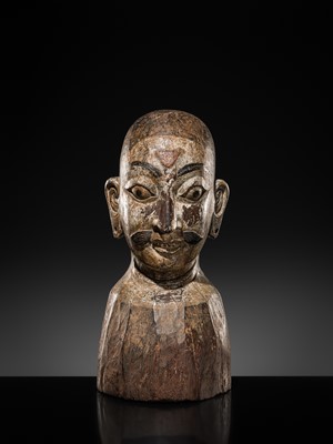 Lot 116 - A RARE CARVED WOOD BUST OF SHIVA, LATE MALLA, THREE KINGDOMS PERIOD
