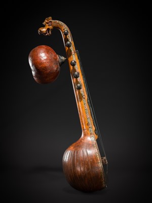 Lot 103 - A CARVED WOOD LONG-NECKED LUTE, SARASWATI VEENA, CHENNAI