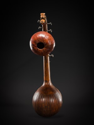 Lot 103 - A CARVED WOOD LONG-NECKED LUTE, SARASWATI VEENA, CHENNAI