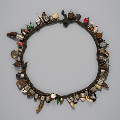 Lot 28 - A SHAMAN NECKLACE, RAKSHA-MA