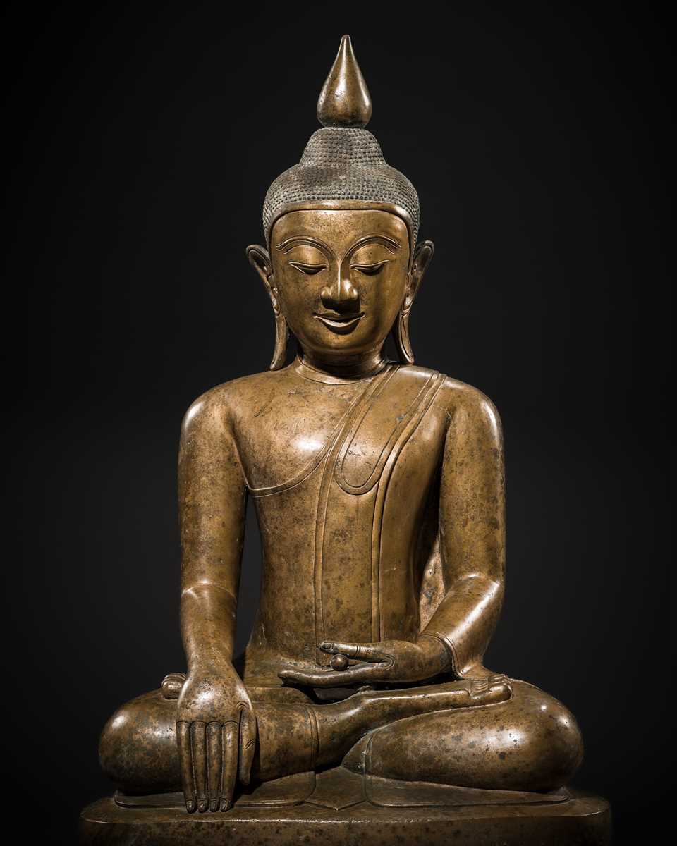 Lot 13 - A LARGE AND EXCEPTIONAL BRONZE FIGURE OF BUDDHA SHAKYAMUNI, SHAN STYLE, 17TH-18TH CENTURY