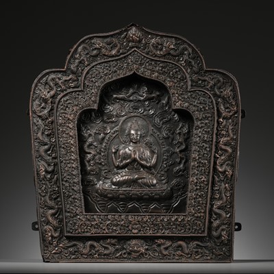 Lot 53 - A RARE AND LARGE COPPER REPOUSSÉ SHRINE WITH CHATURBHUJA AVALOKITESHVARA, 19TH – EARLY 20TH CENTURY