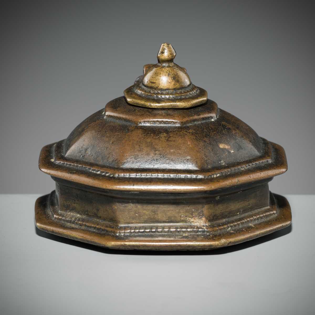 Lot 185 - A BRONZE ‘PAGODA’ INKWELL, DECCAN, 19TH CENTURY