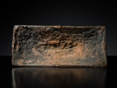 Lot 147 - A PARCE-GILT BRONZE FIGURE OF BUDDHA IN PARINIRVANA, RATTANAKOSIN KINGDOM