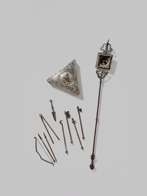 Lot 5 - A GILT, BRONZE AND COPPER INLAID IRON SET OF RITUAL IMPLEMENTS, 16TH-18TH CENTURY – EXCEEDINGLY RARE!