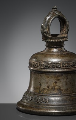 Lot 157 - A NEWARI BRONZE TEMPLE BELL, NEPAL, 17TH CENTURY