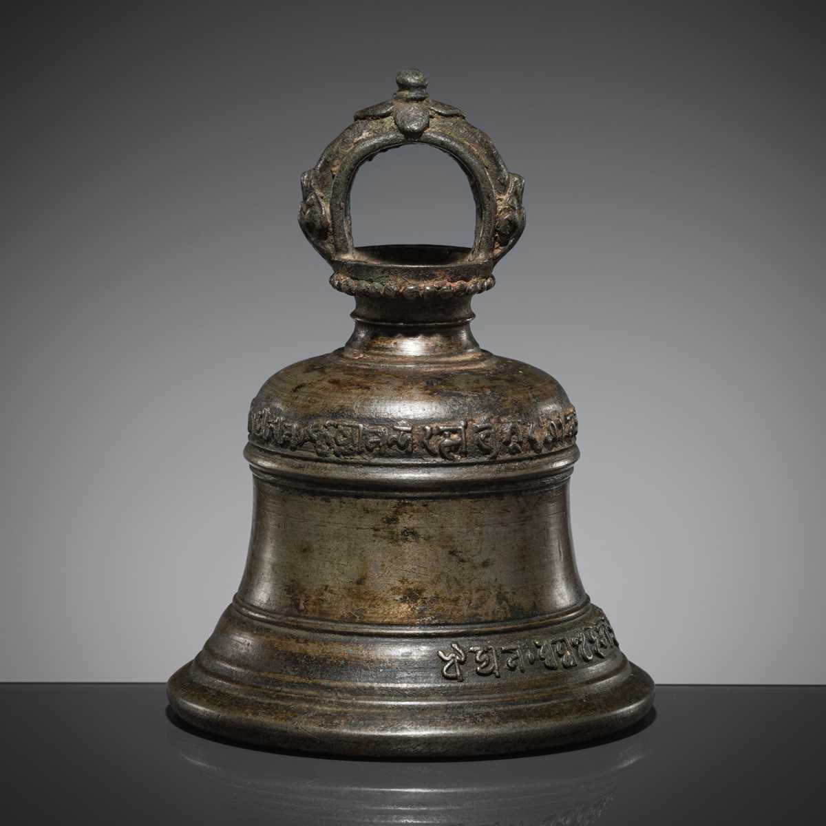 Lot 157 - A NEWARI BRONZE TEMPLE BELL, NEPAL, 17TH CENTURY