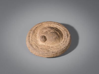 Lot 142 - A RARE SMALL SANDSTONE FIGURE OF A TURTLE, ANGKOR PERIOD, 12TH-14TH CENTURY