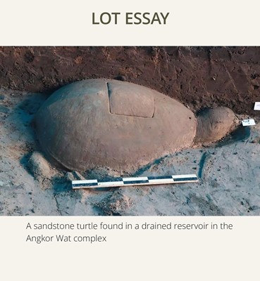 Lot 142 - A RARE SMALL SANDSTONE FIGURE OF A TURTLE, ANGKOR PERIOD, 12TH-14TH CENTURY