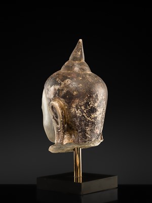 Lot 146 - A BLACK-LACQUERED WHITE MARBLE HEAD OF BUDDHA, SHAN STYLE, 18TH-19TH CENTURY