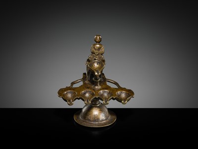 Lot 180 - A BRONZE ‘ELEPHANT AND MAHOUT’ ARATI LAMP, MAHARASHTRA